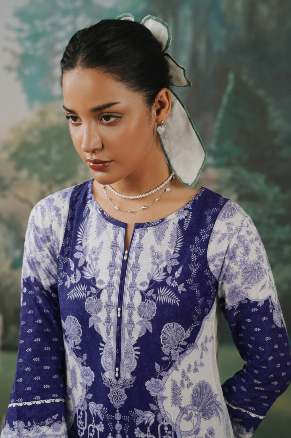 Blue Floral Printed Lawn 3PC Stitched Suit