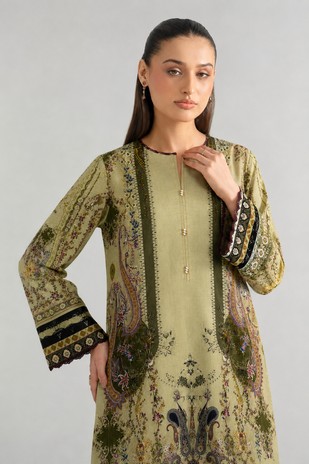 Basic Printed Lawn 3 PCS Suit Stitched